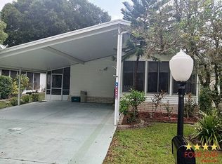 408 Kingslake Dr, Debary, FL 32713