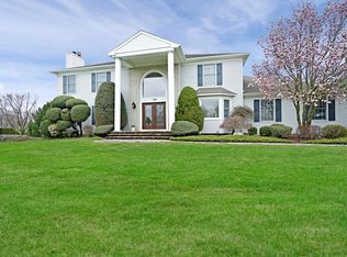 20 Regency Way, Manalapan, NJ 07726