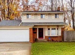 37215 Booth Ave, Westland, MI 48186