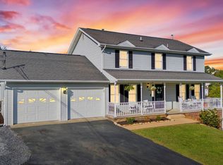 15346 Woodstone Cir, Bristol, VA 24201