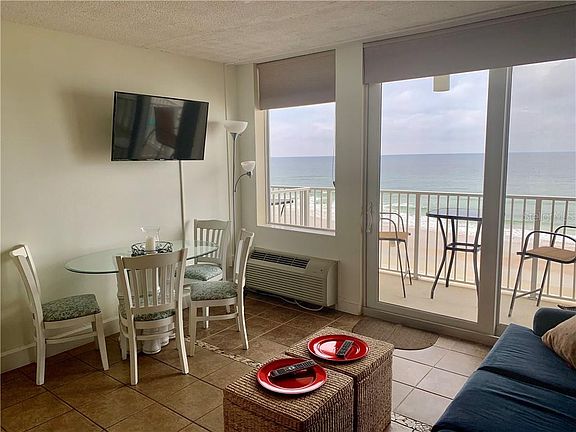 3rd image of 701 S Atlantic Ave #611