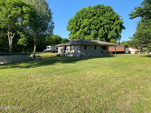 2nd image of 3667 Meacham Rd