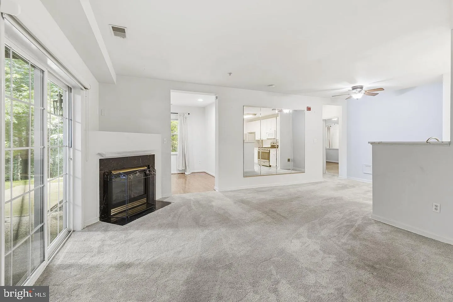 2 bed, 2.0 bath, 1500 sqft, $2,650 — Photo 4