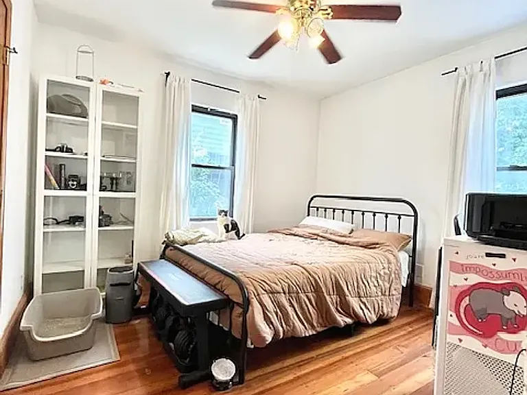 3 Aldie St #5 — Photo 3