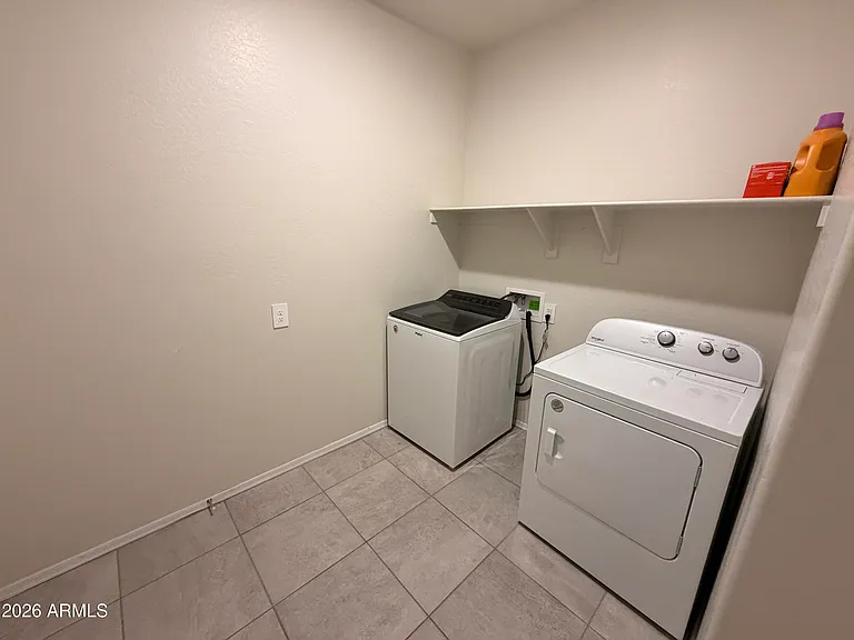 18389 W Whispering Wind Dr — Photo 14