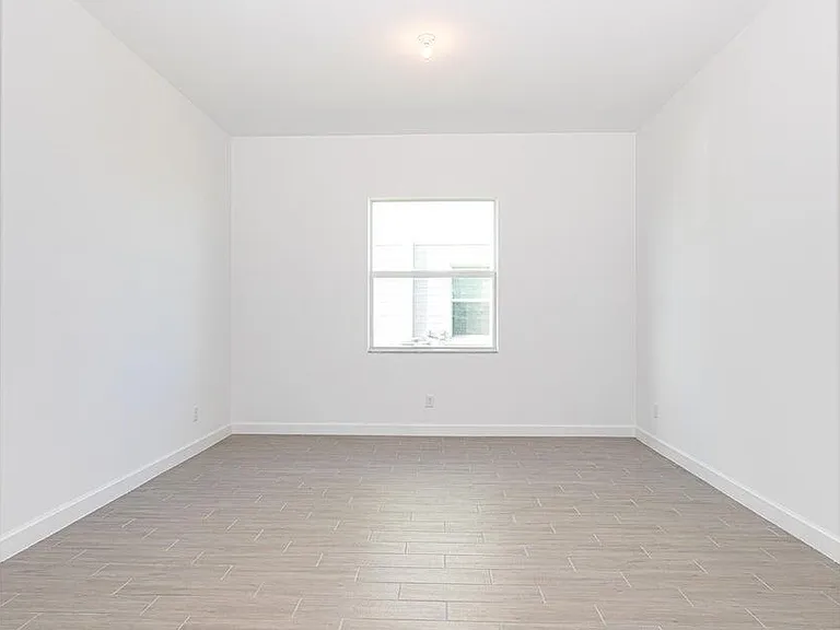 1132 Haywagon Trl — Photo 16