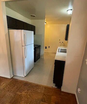 3rd image of 3015 Boaires Ln