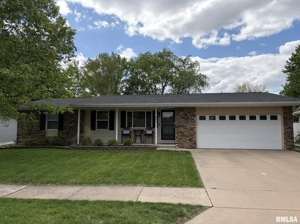 241 S Mississippi Ave, Morton, IL 61550