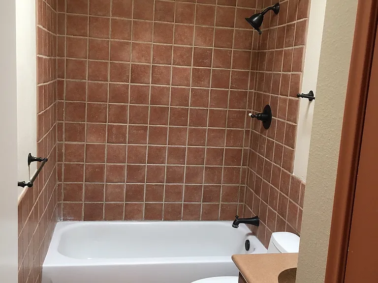 3625 N Forgeus Ave — Photo 24