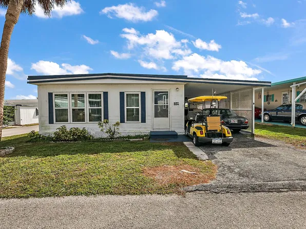 13146 Orange Ave, Grand Island, FL 32735