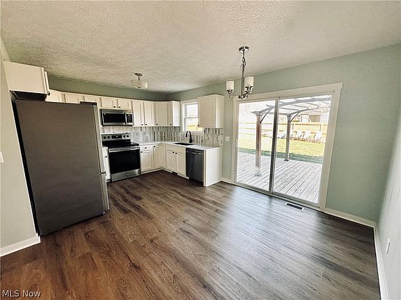 3rd image of 5343 Winding Creek Dr