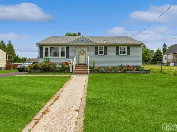 3 Emma Pl, Piscataway, NJ 08854
