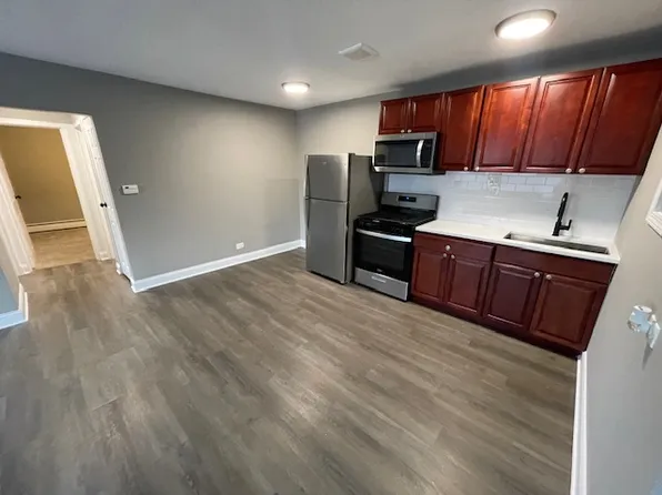 Dryden Homes, 1-21 N Dryden Pl #5-2B, Arlington Heights, IL 60004