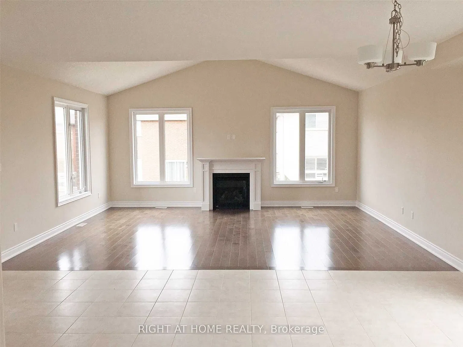 3 bed, $2,999 — Photo 3