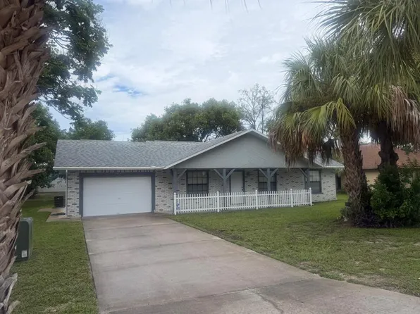 7411 Dundee Way, Weeki Wachee, FL 34613
