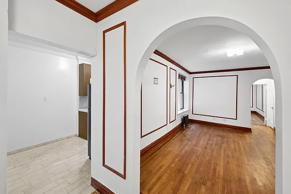 Sold by Compass | media 2