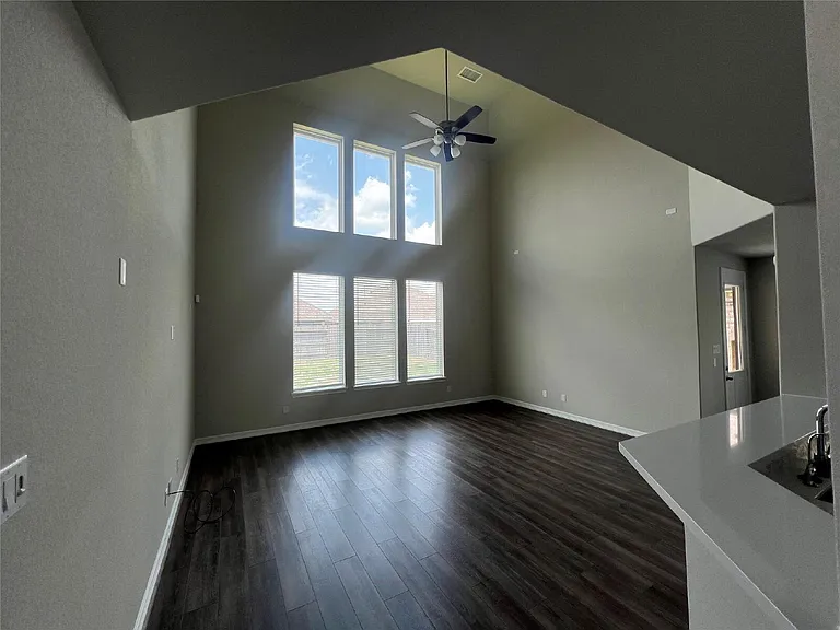 2638 Settler Hill Dr — Photo 16