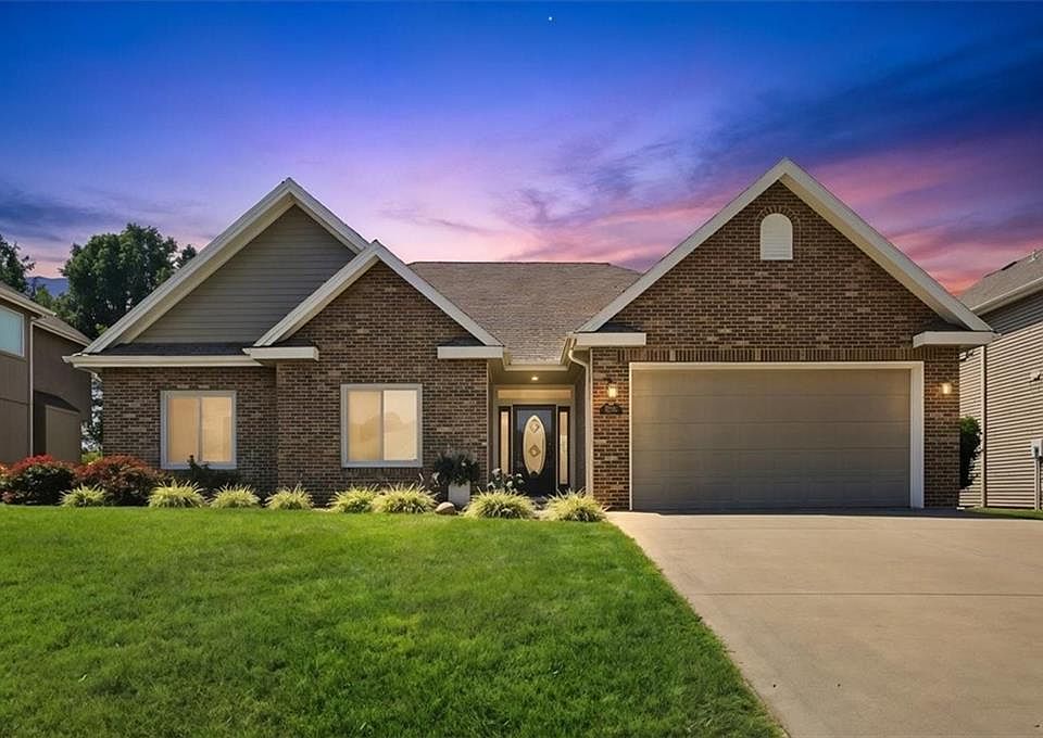 1st image of 13030 Ridgeview Dr