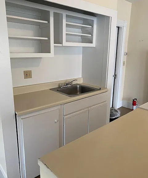 24-26 Water St #3 — Photo 3