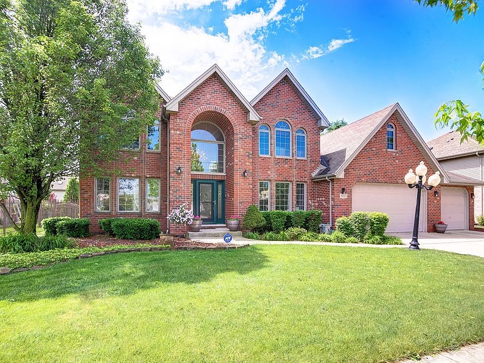 1st image of 8031 Mallow Dr