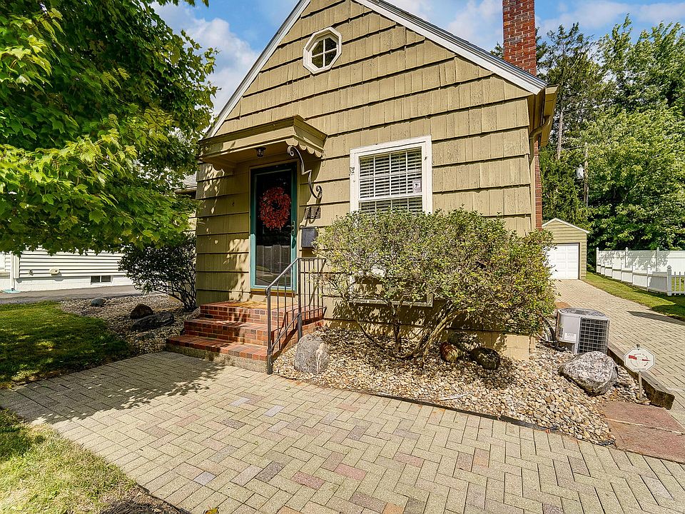 1st image of 116 Orchard Dr
