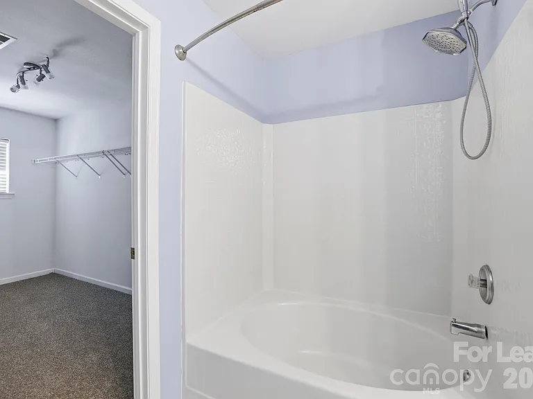 10781 Essex Hall Dr — Photo 26