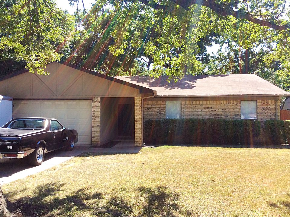 1st image of 3809 Boxwood Ct