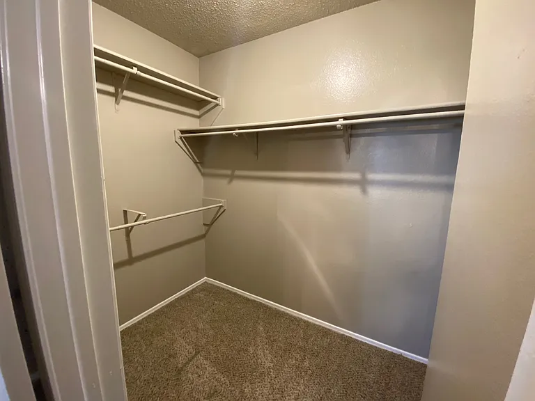 Walnut Creek Apartments — Photo 90