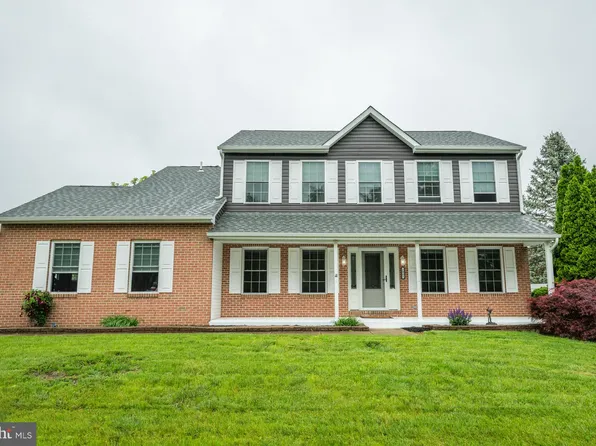 2061 Gabriel Cir, Langhorne, PA 19053
