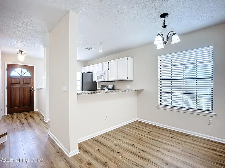 2075 Gail Ave — Photo 35