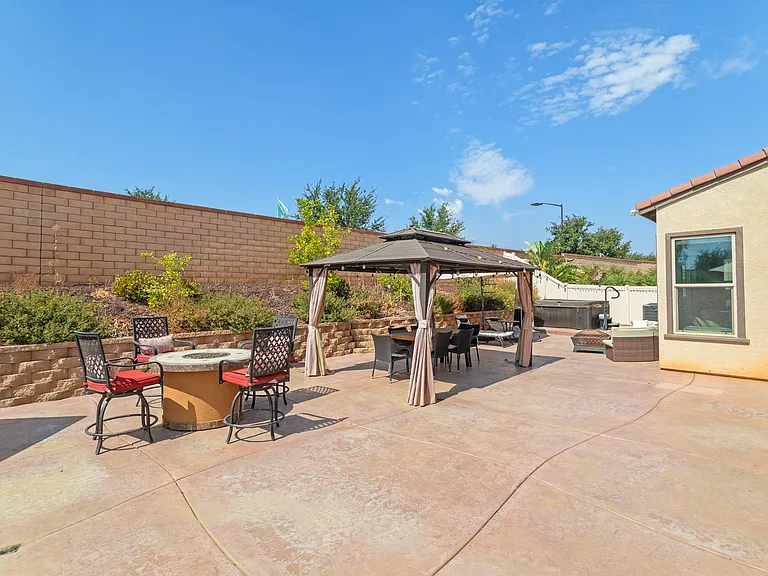 1628 Park Run Ln — Photo 49