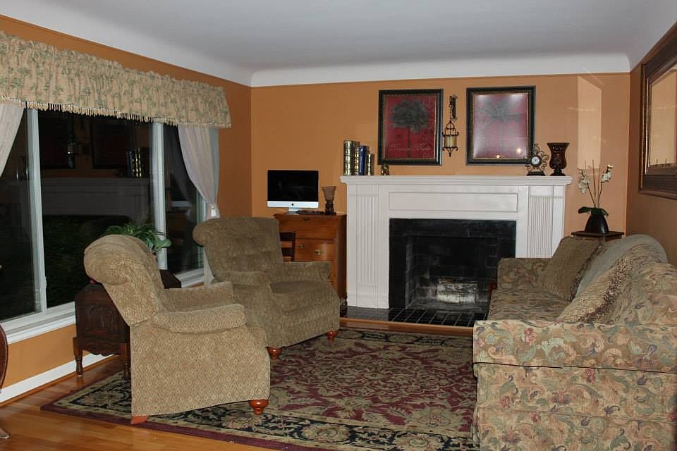 1st image of 213 N Denwood St