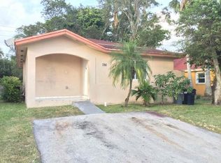 786 SW 7th Ter, Florida City, FL 33034