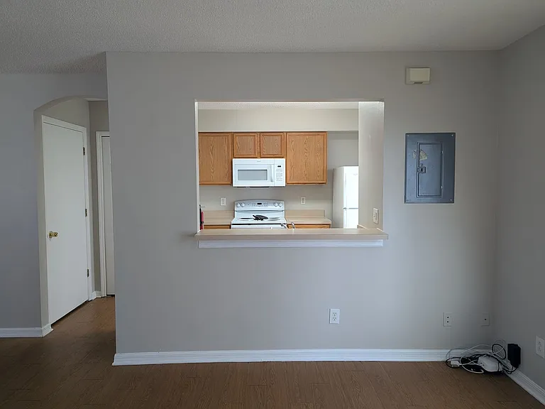 4122 Waterside Island Ct — Photo 7