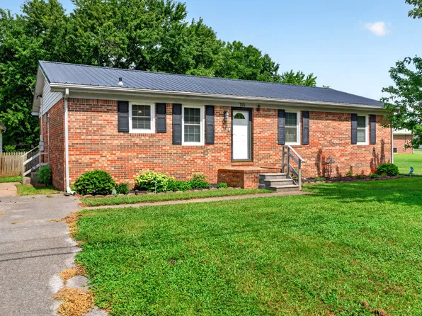 701 Pineridge Dr, Hopkinsville, KY 42240