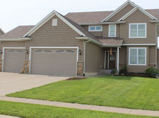 4793 57th Ave, Bettendorf, IA 52722