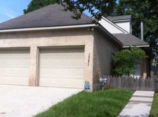 1721 Manor Oak Dr, Baton Rouge, LA 70810