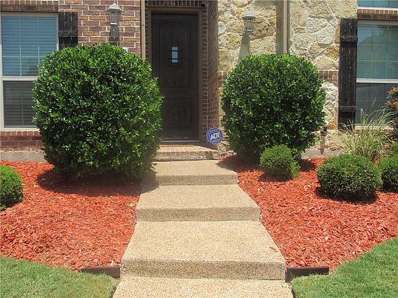 2nd image of 12078 Giddings Dr