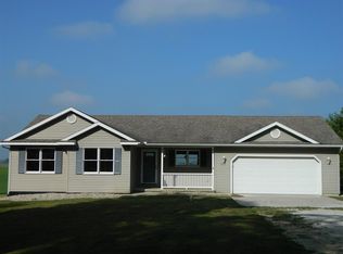 6435 N Byrer Rd, Etna Green, IN 46524