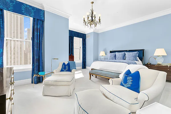 Sold by Compass | media 8