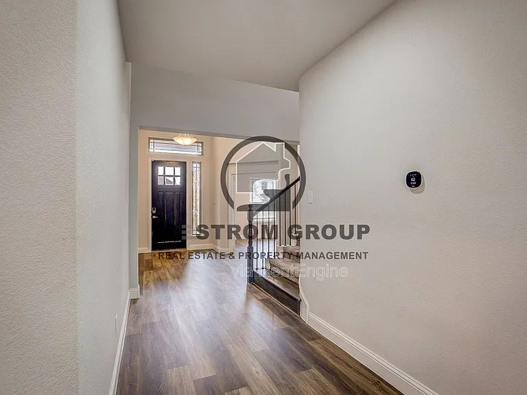 10320 Linger Ln — Photo 10