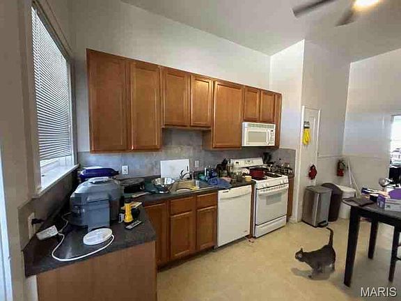 3rd image of 1053-1057 S Vandeventer Ave