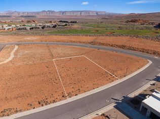 40 S Sand Hollow Rd, Hurricane, UT 84737