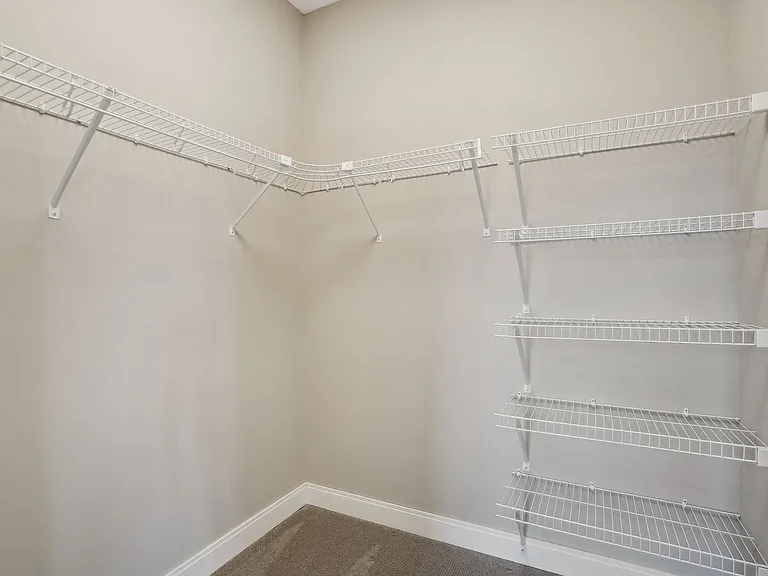 5605 W 36th St — Photo 15