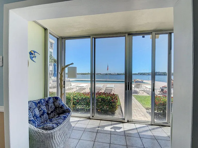 1810 New Palm Way #415 — Photo 38