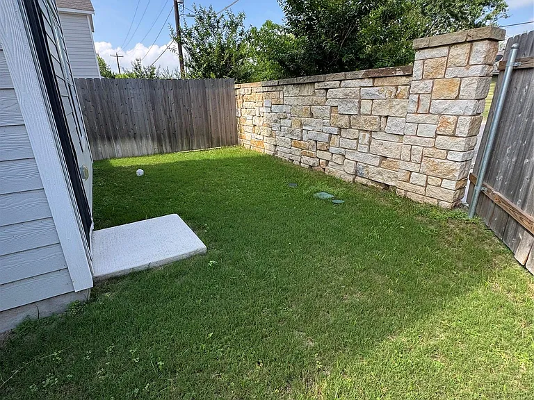 63 Trinity Cir — Photo 14
