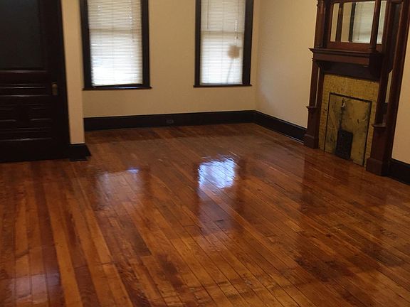 4th image of 514 Taylor St