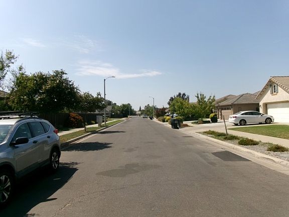 4th image of 2641 N Mendonca St