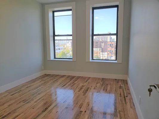 Rented by The Hamilton Group | media 24