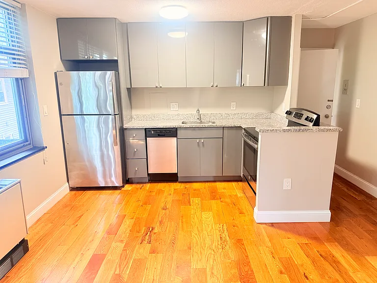 127 Trapelo Rd #16 — Photo 1
